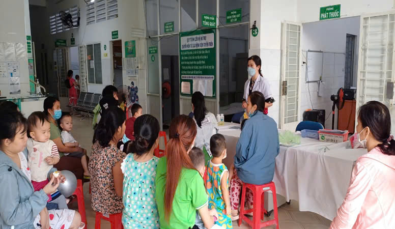 PHƯỜNG 15 TRIỂN KHAI CHIẾN DỊCH UỐNG VITAMIN A LIỀU CAO  ĐỢT 2 NĂM 2024